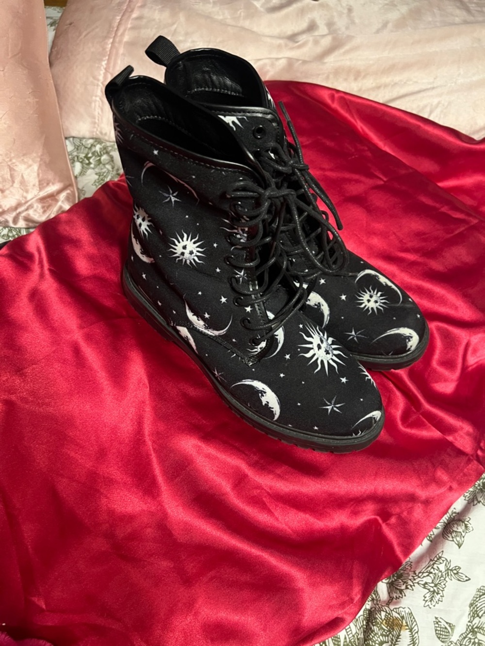 SHEIN Black Celestial Lace-Up Women's Boots